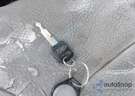 2006 Ford E-350 Super Duty Commercial/Recreational from USA, damaged, VIN 1FTSS34L86DA18546